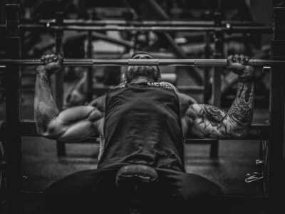 Should I Use Free Weights or Machines? Ask a PT